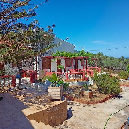 Sunrise Apartments باليكاسترون المظهر الخارجي الصورة