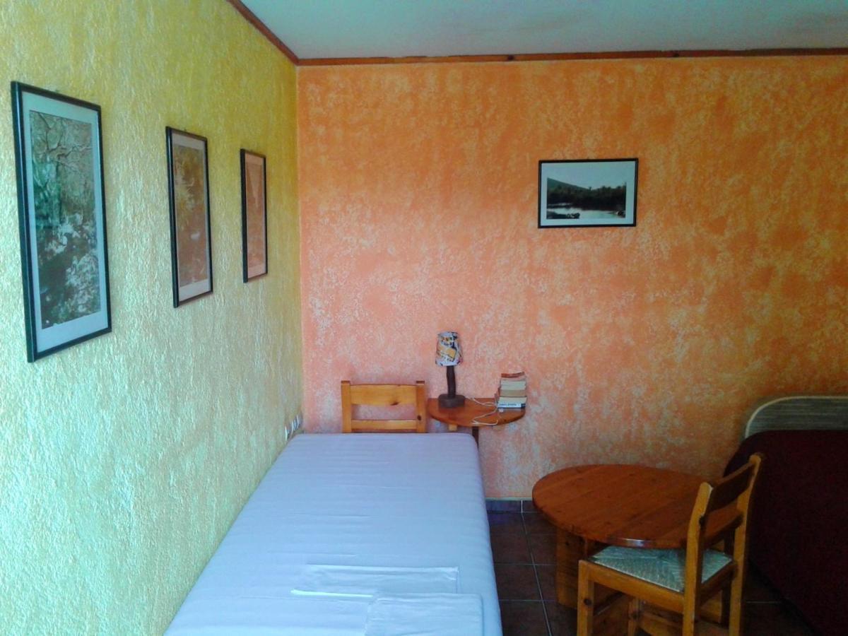 Sunrise Apartments باليكاسترون المظهر الخارجي الصورة