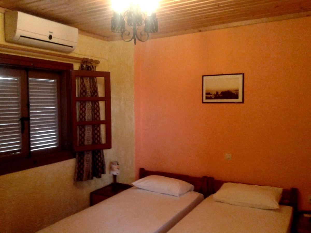 Sunrise Apartments باليكاسترون المظهر الخارجي الصورة