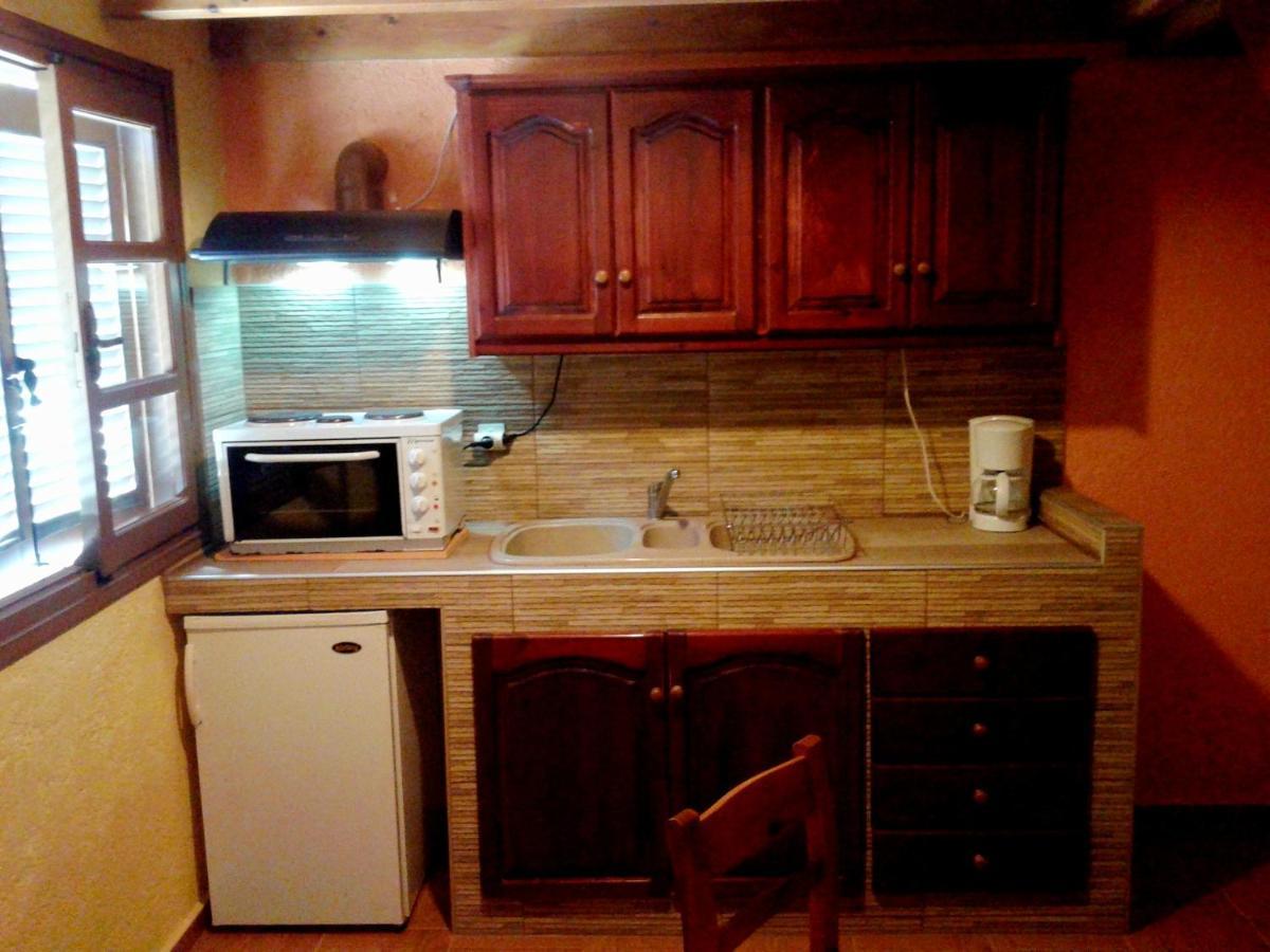 Sunrise Apartments باليكاسترون المظهر الخارجي الصورة