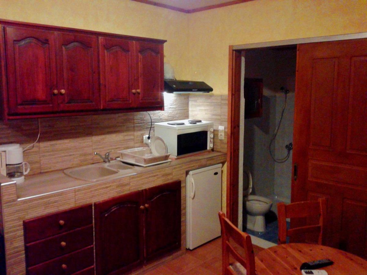 Sunrise Apartments باليكاسترون المظهر الخارجي الصورة