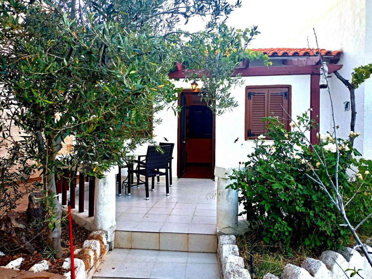 Sunrise Apartments باليكاسترون المظهر الخارجي الصورة
